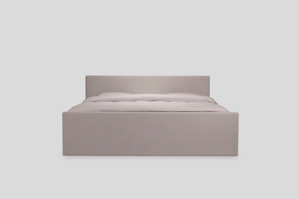 Lyra waterbed, front view
