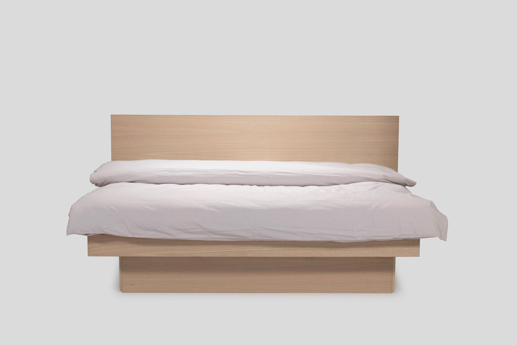 Nordic waterbed, front view