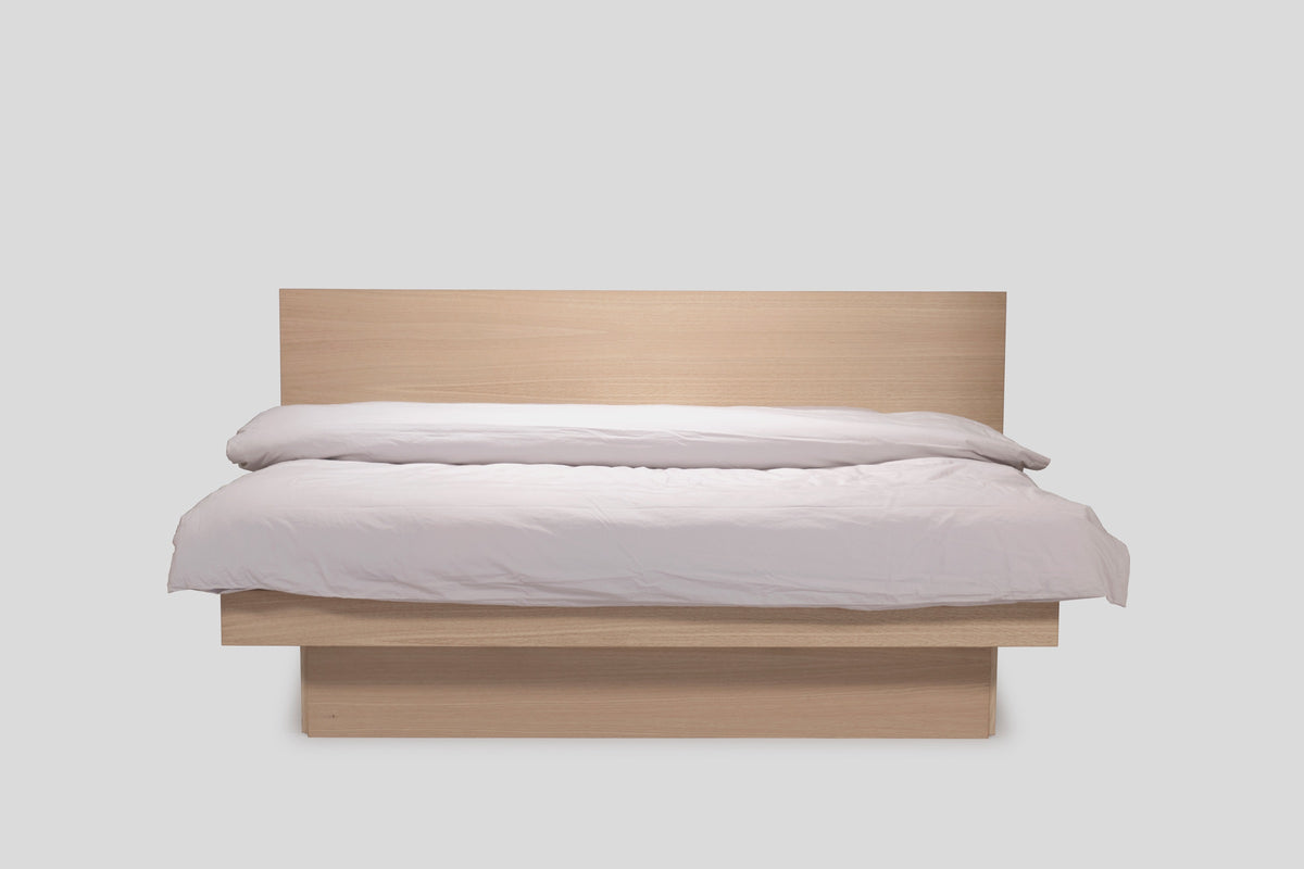Nordic waterbed, front view