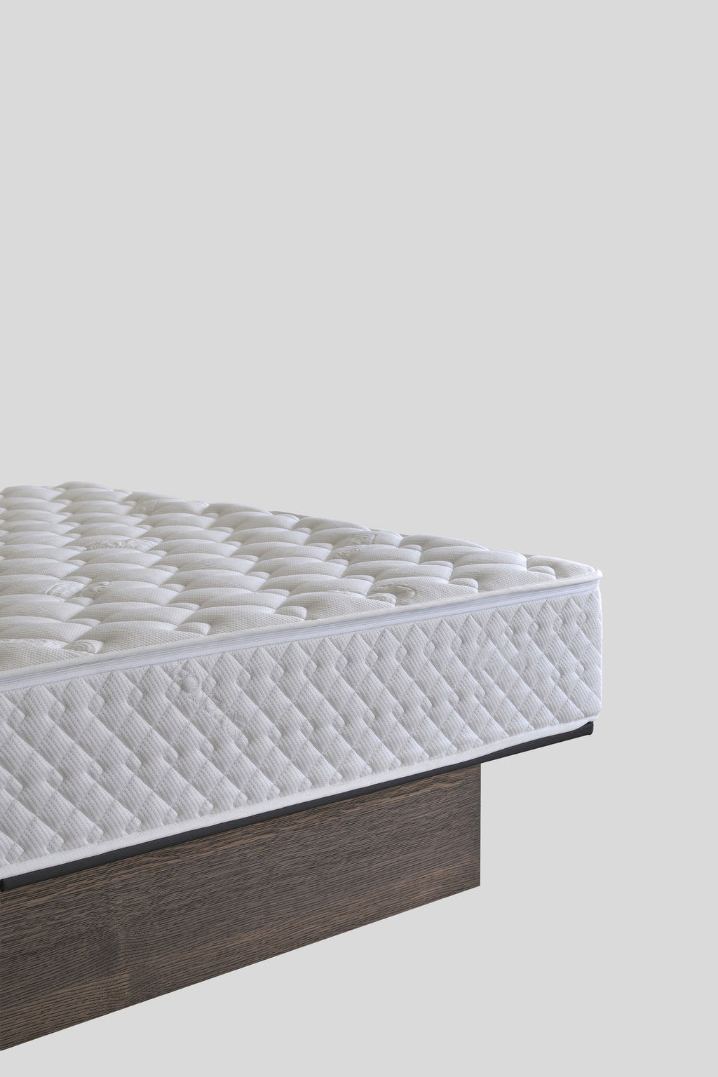 AKVA Soft waterbed, close-up of the quilted mattress cover on the wooden frame