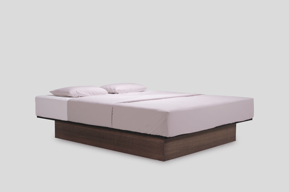 AKVA Soft waterbed, angled view